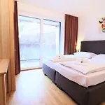 Alpin & - Pinzgau Holidays Τσελ αμ Ζέε