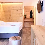 Alpin & - Pinzgau Holidays Διαμέρισμα