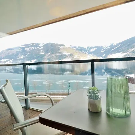 Alpin & - Pinzgau Holidays *