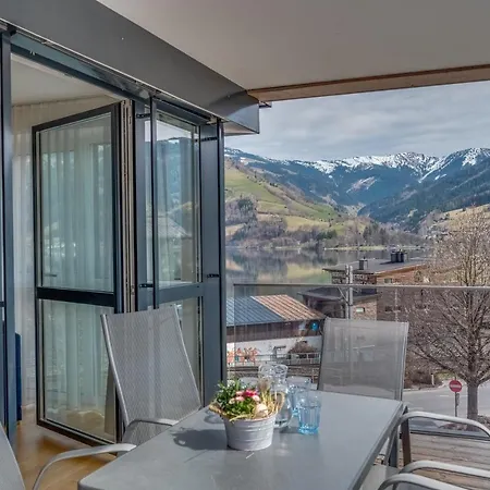 Alpin & - Pinzgau Holidays *