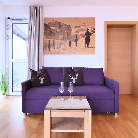 Alpin & - Pinzgau Holidays Apartment Zell am See